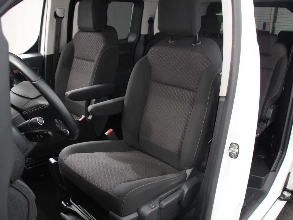 Toyota Proace Luxury L2 8persoons PERSONENBUS uit 2022, foto 16