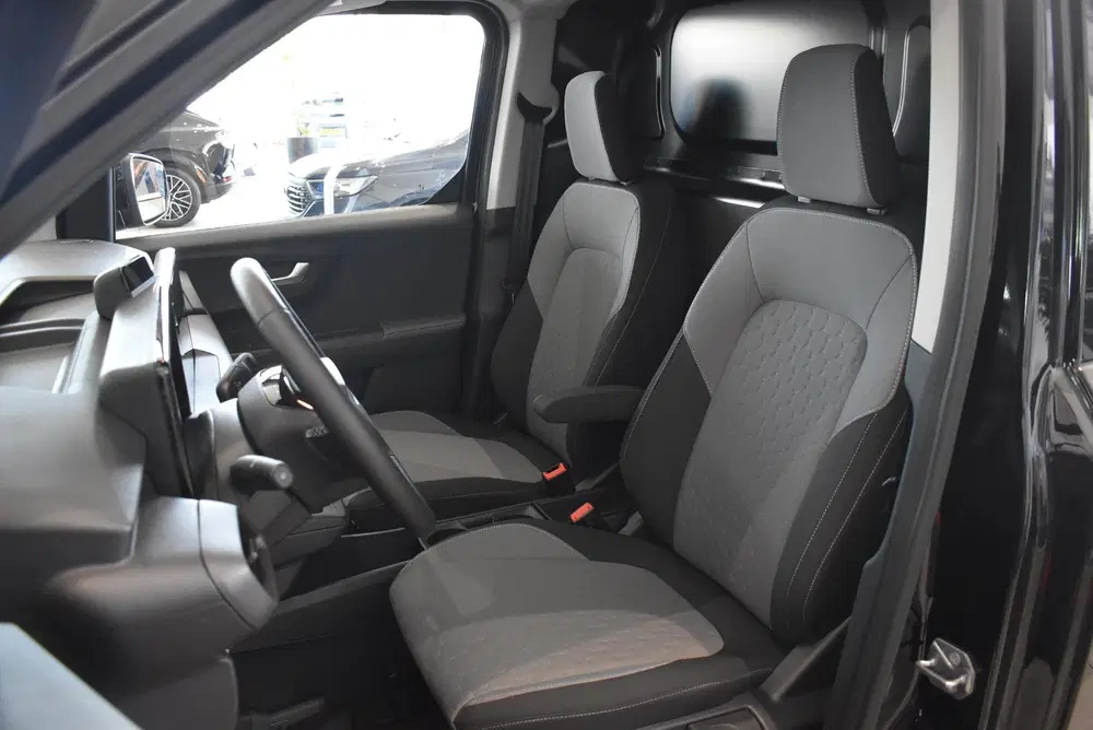 Ford Transit Limited 44 kWh uit 2026, foto 8