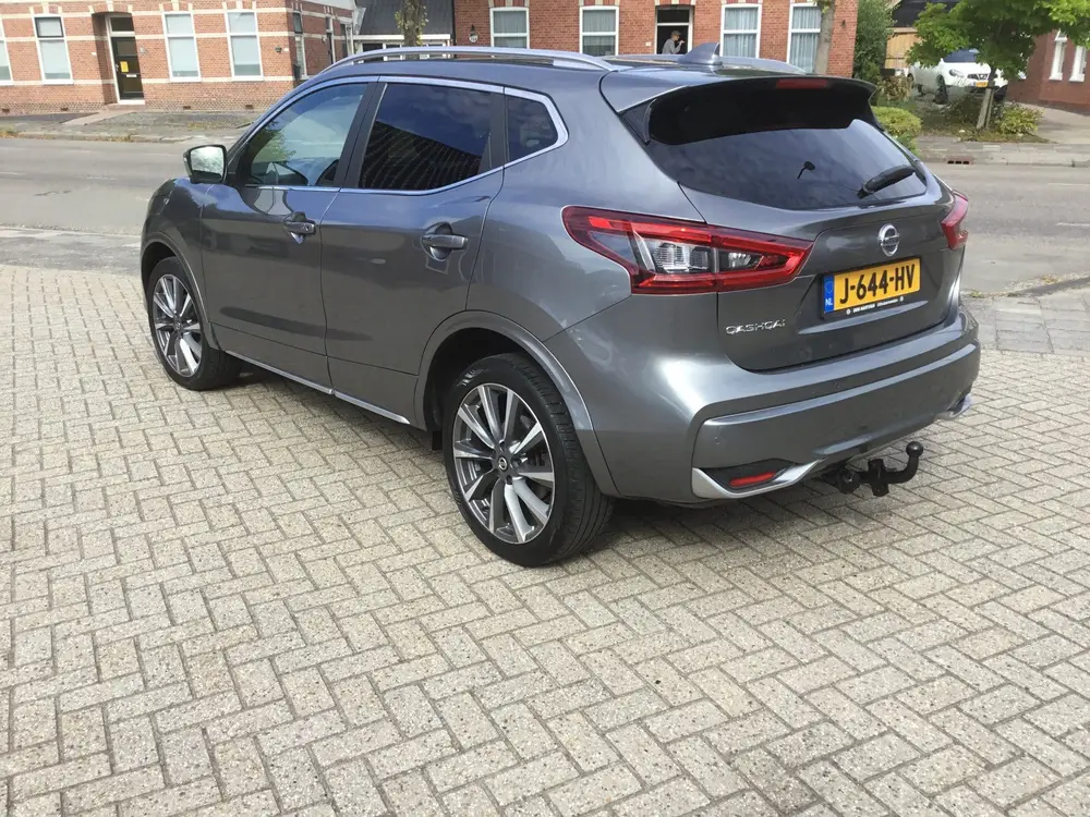Nissan Qashqai 1.3 DIG-T 160 MT6 Tekna + Dynamic Pack uit 2019, foto 3