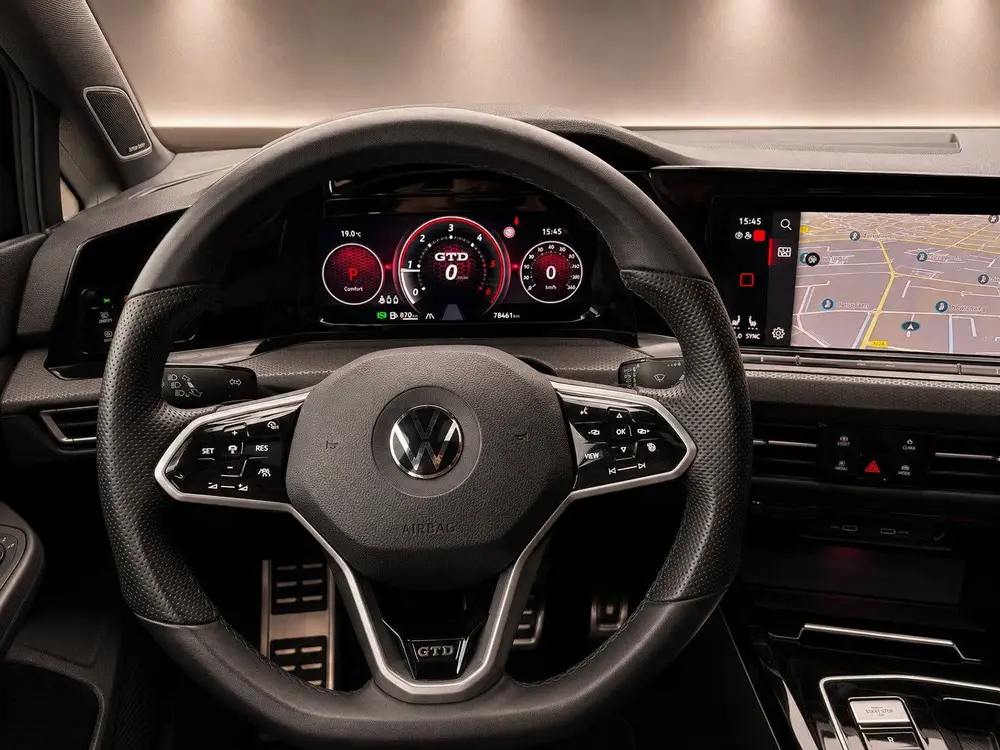 Volkswagen Golf GTD 2.0 TDI 200 pk DSG | Pano | IQ.Light Mat uit 2022, foto 8