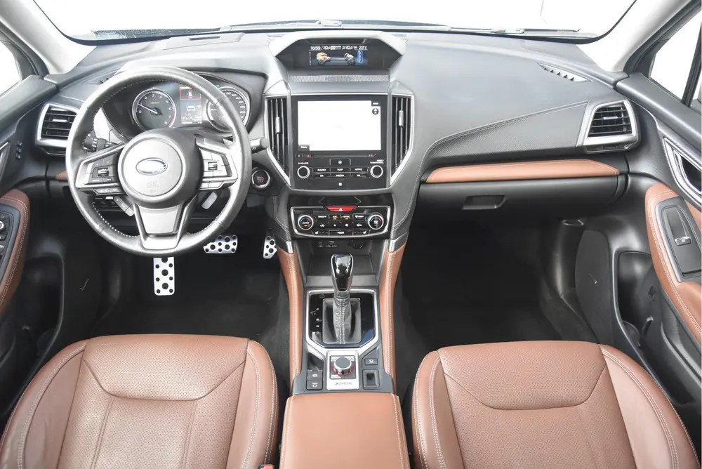 Subaru Forester 2.0i e-BOXER First Edition | Trekhaak | uit 2019, foto 3