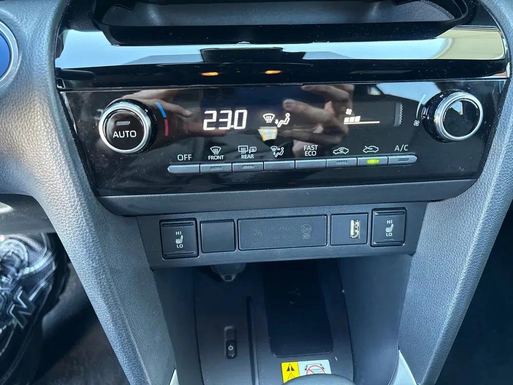 Toyota Yaris Cross 1.5 Hybrid Dynamic Team D AUTOMAAT LMV uit 2022, foto 16
