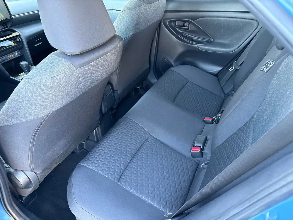 Toyota Yaris Cross 1.5 Hybrid Dynamic Team D AUTOMAAT LMV uit 2022, foto 20