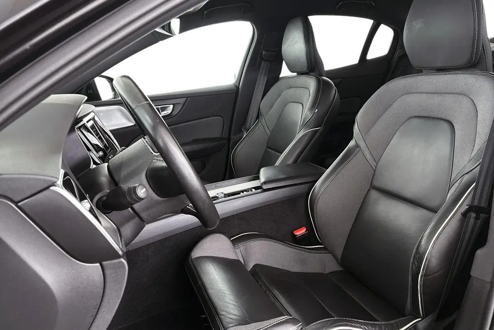 Volvo S60 2.0 B3 R-Design Bowers&Wilkins Leder Memor uit 2022, foto 6