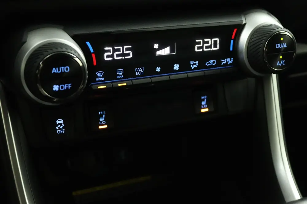 Toyota RAV 4 2.5 Hybrid Bi-Tone uit 2021, foto 7