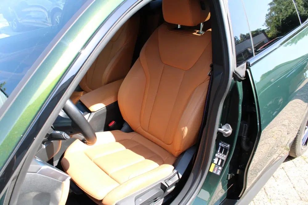 BMW i4 EDrive35 High Executive 70 kWh uit 2023, foto 18