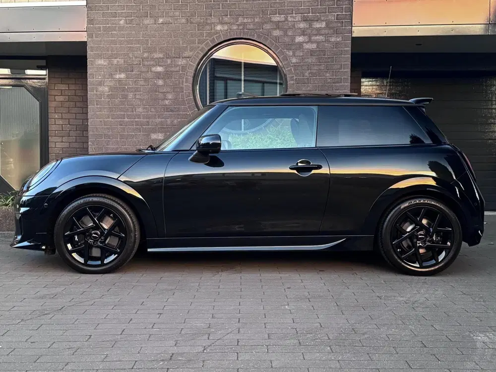 Mini Cooper S 2.0 Cooper S John Cooper Works M Pano 360° uit 2025, foto 5