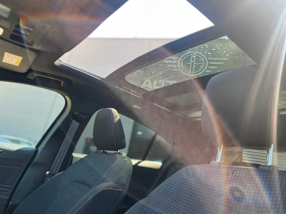 Ford Focus 1.0 Hybrid ST Line X NL-AUTO+1EIG+NAP+PANO uit 2021, foto 3
