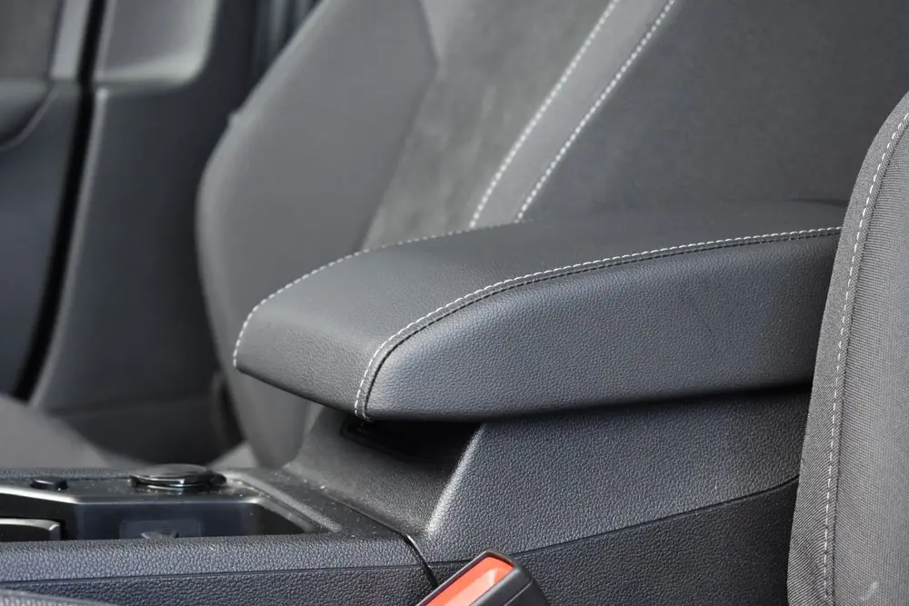 Volkswagen Golf Variant 1.0 eTSI Life Business LED | Carplay uit 2023, foto 13