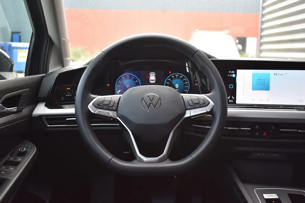 Volkswagen Golf Variant 1.0 eTSI Life Business LED | Carplay uit 2023, foto 16