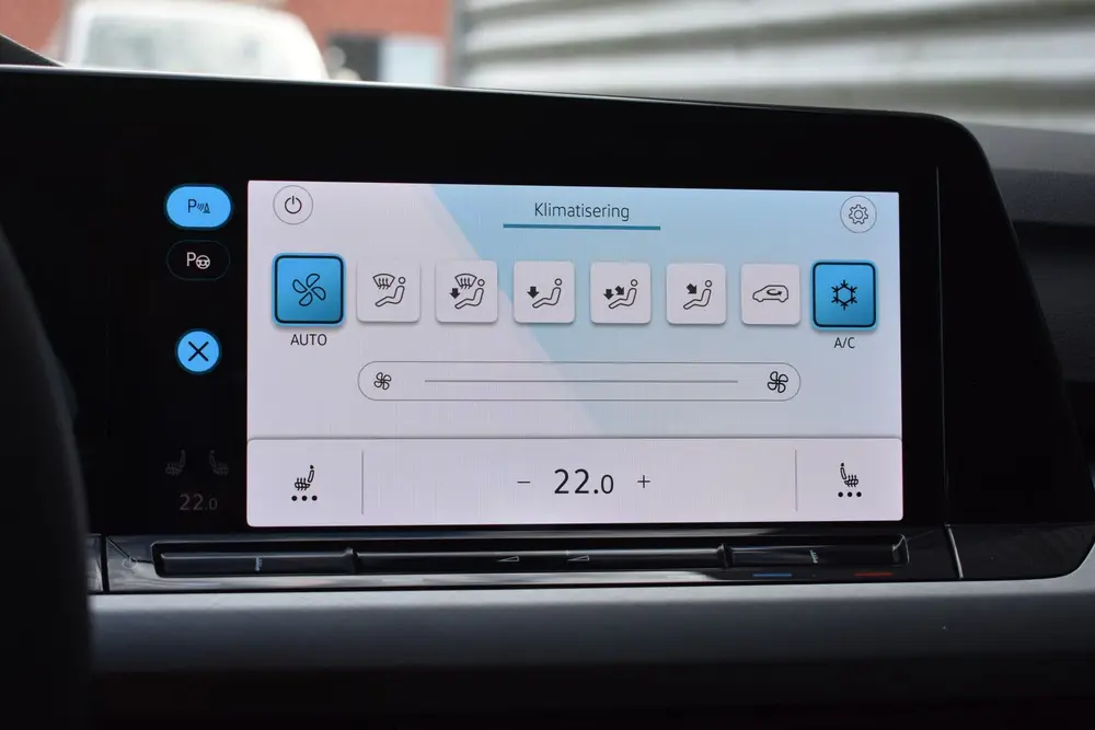 Volkswagen Golf Variant 1.0 eTSI Life Business LED | Carplay uit 2023, foto 20