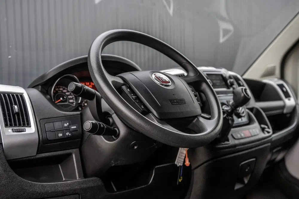 Fiat Ducato 2.3 MultiJet Bakwagen met laadklep uit 2019, foto 10