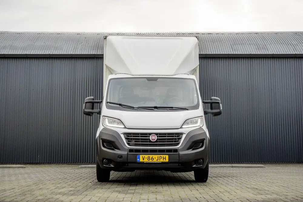 Fiat Ducato 2.3 MultiJet Bakwagen met laadklep uit 2019, foto 3