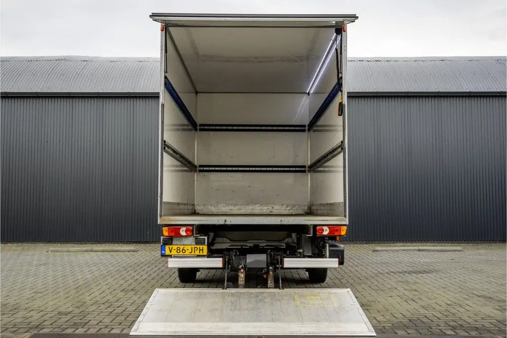 Fiat Ducato 2.3 MultiJet Bakwagen met laadklep uit 2019, foto 8