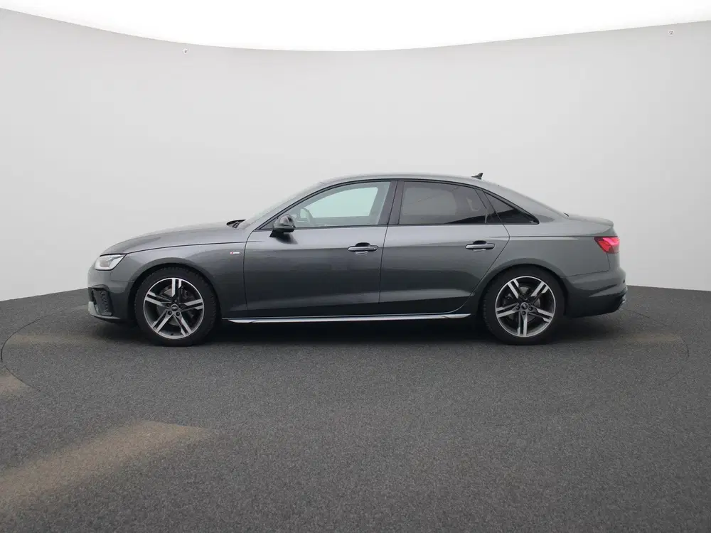 Audi A4 35 TFSI S edition Competition l Demo l Cru uit 2024, foto 4