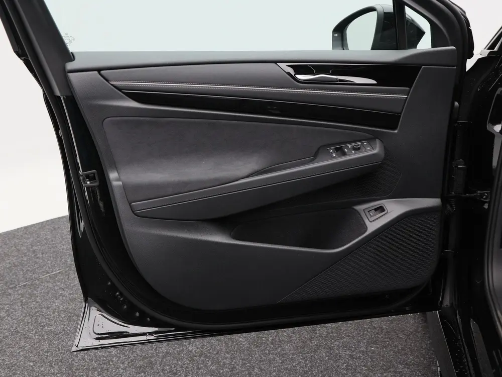 Volkswagen ID.7 Limited Edition Plus 86 kWh 286 PK | Trekhaa uit 2026, foto 18