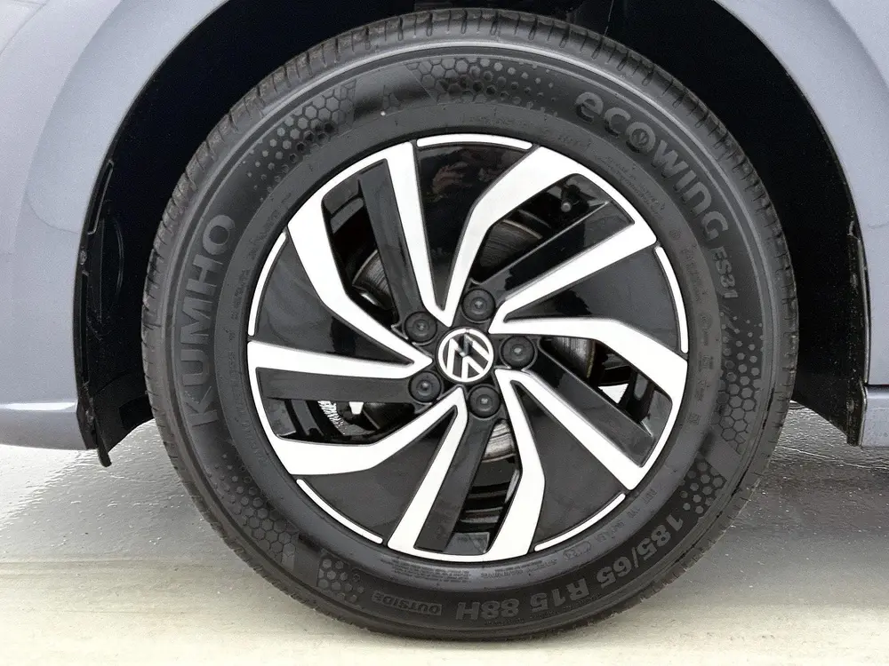 Volkswagen Polo 1.0 TSI Life Edition 95 PK | Navigatie | Cam uit 2025, foto 6