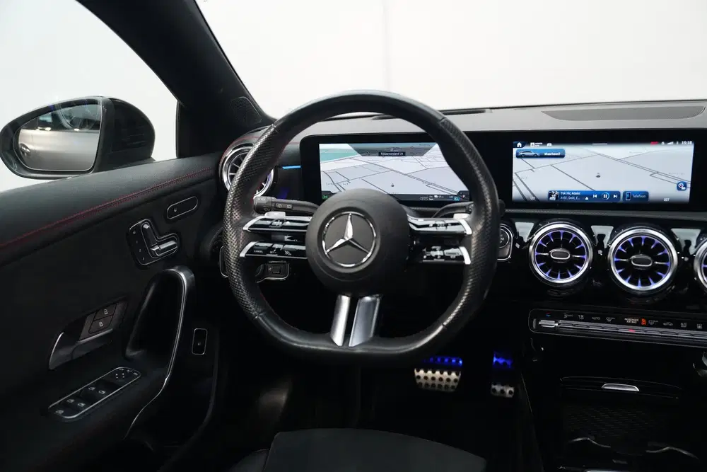 Mercedes-Benz CLA 250 e AMG uit 2023, foto 17