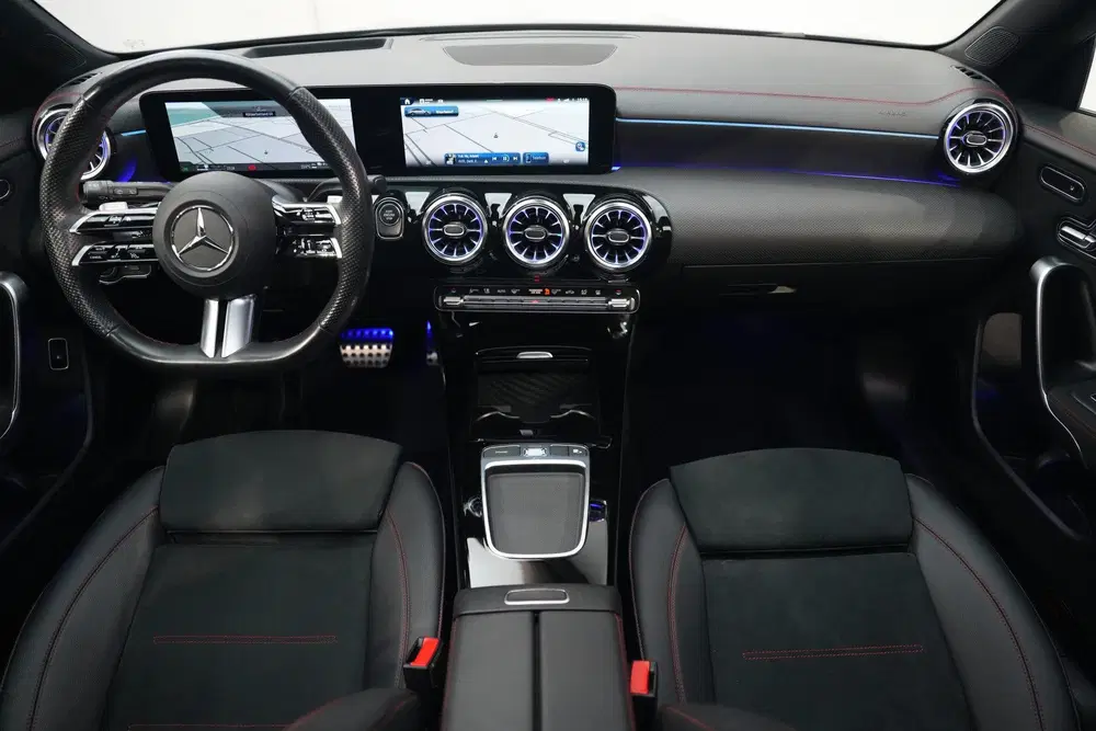 Mercedes-Benz CLA 250 e AMG uit 2023, foto 18