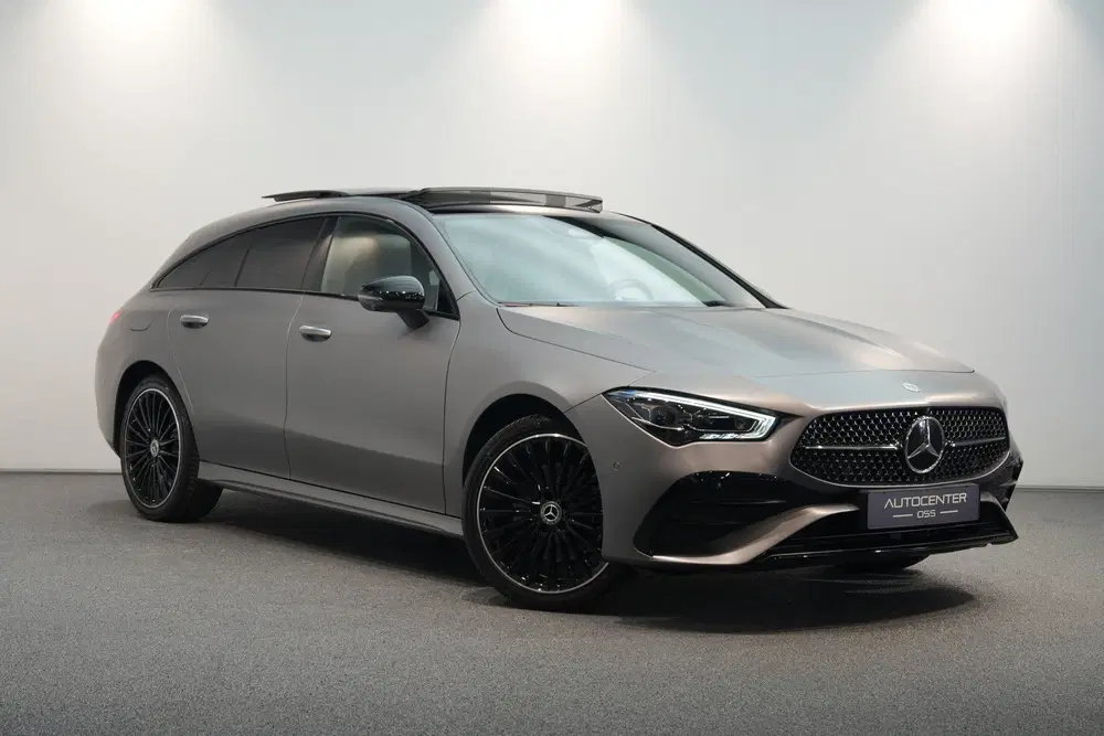 Mercedes-Benz CLA 250 e AMG uit 2023, foto 4