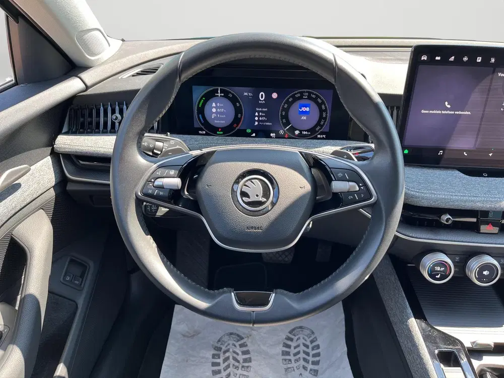 Skoda Superb 1.5 TSI PHEV Edition uit 2025, foto 6