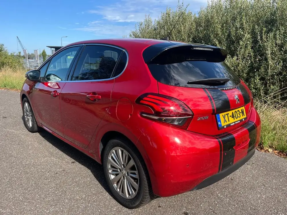 Peugeot 208 1.2 | Automaat | 111 pk | Clima | Cruise | Navi uit 2019, foto 3