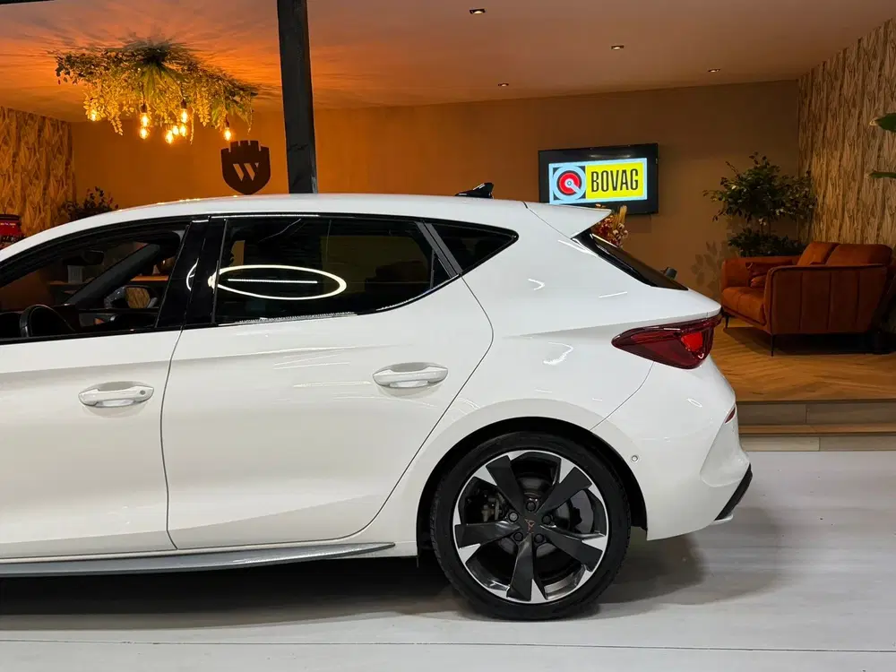 Cupra Leon 1.4 e-Hybrid Sport SOH 99.5% uit 2022, foto 16