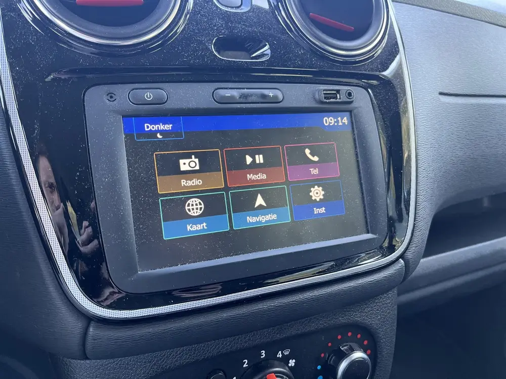 Dacia Lodgy 1.3 TCe 131 PK Tech Road 7-Persoons / Trekhaak / uit 2020, foto 14