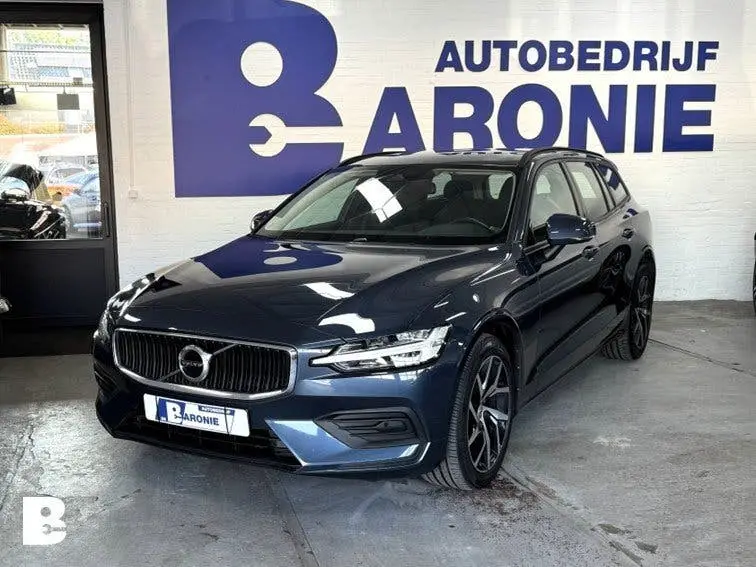 Volvo V60 2.0 T4 Momentum uit 2019, foto 3