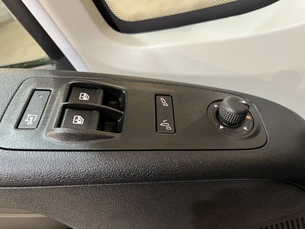 Peugeot Boxer 2.2 HDi 120 PK L2H2 DC 6 pers uit 2023, foto 14
