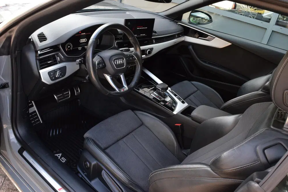 Audi A5 35 TFSI S edition Compet. uit 2021, foto 17