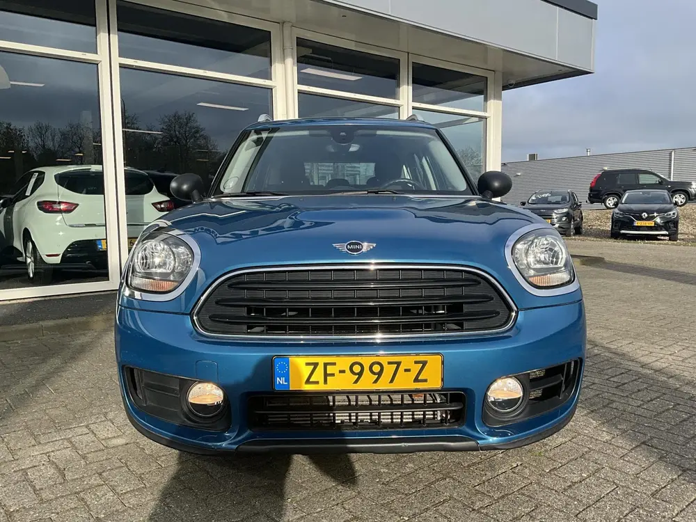 Mini Countryman 1.5 One Business Edition uit 2019, foto 2