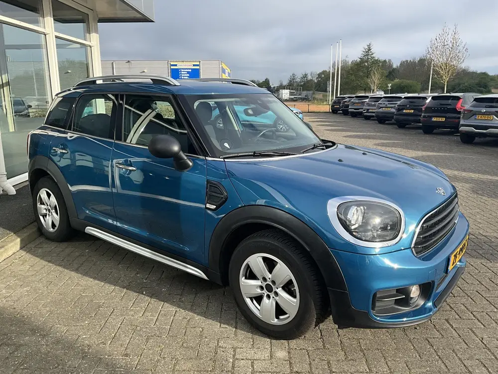 Mini Countryman 1.5 One Business Edition uit 2019, foto 3