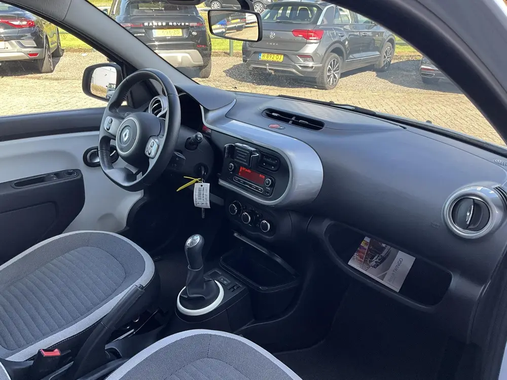 Renault Twingo 1.0 SCe Limited uit 2019, foto 11