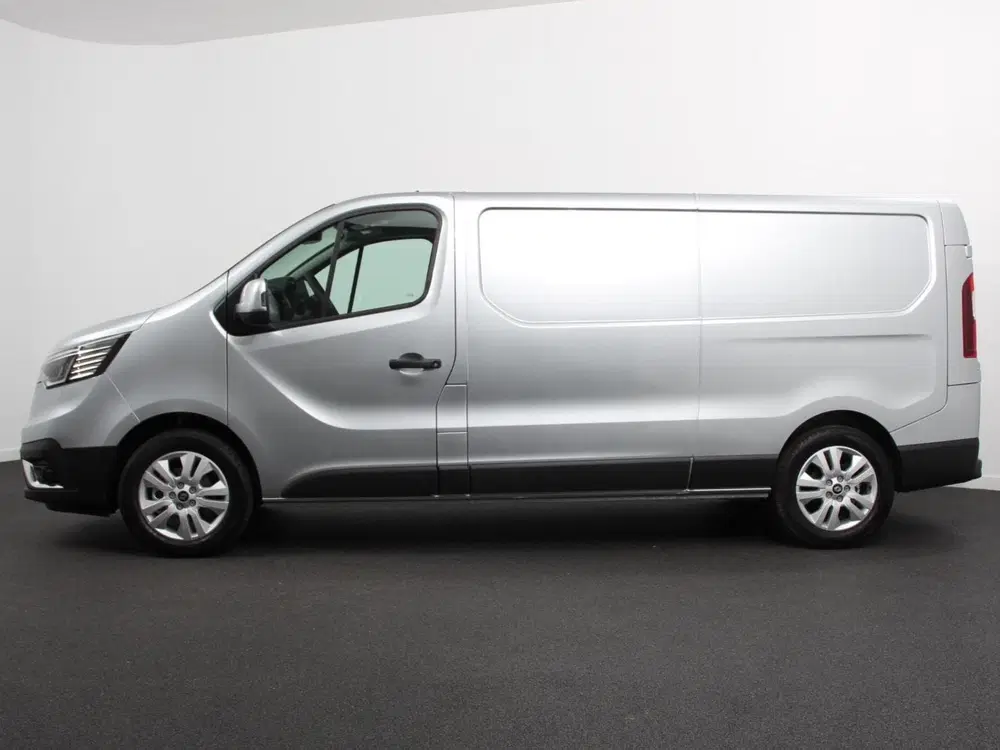 Renault Trafic 2.0 Blue dCi 150 T30 L2H1 Advance Automaat uit 2024, foto 7