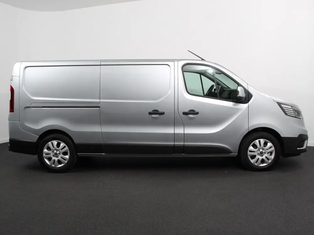 Renault Trafic 2.0 Blue dCi 150 T30 L2H1 Advance Automaat uit 2024, foto 8