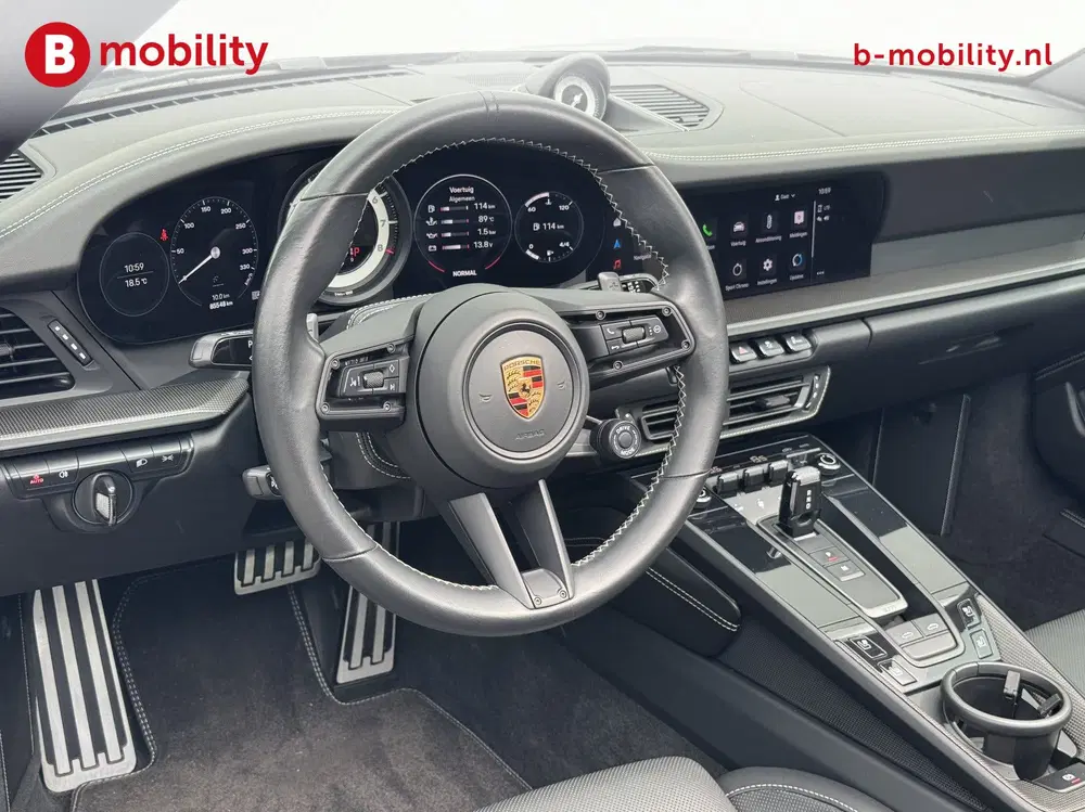 Porsche 911 992 3.0 4 GTS Targa Sport Chrono Burmester uit 2022, foto 8