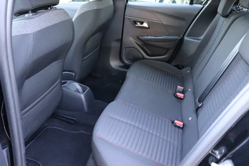 Peugeot 208 1.2 PureTech Active Pack orgNL carplay par uit 2021, foto 11