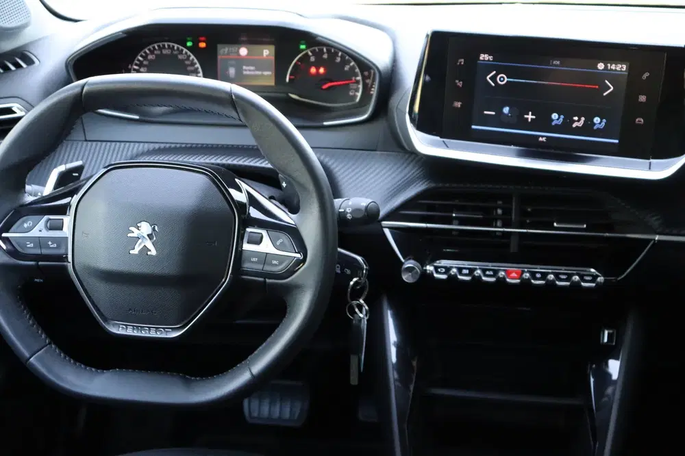 Peugeot 208 1.2 PureTech Active Pack orgNL carplay par uit 2021, foto 13