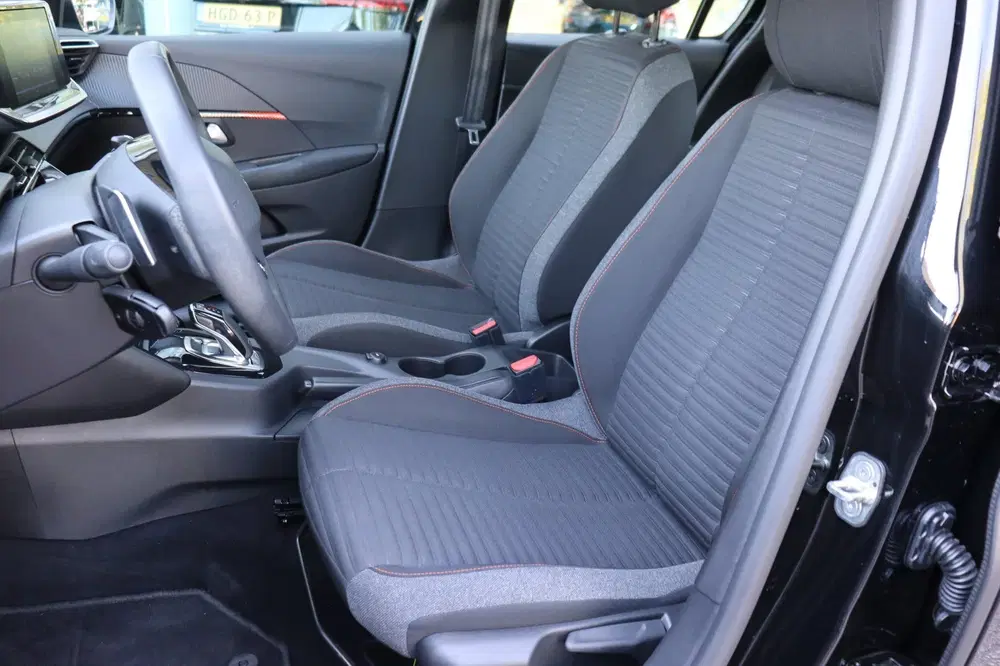 Peugeot 208 1.2 PureTech Active Pack orgNL carplay par uit 2021, foto 8