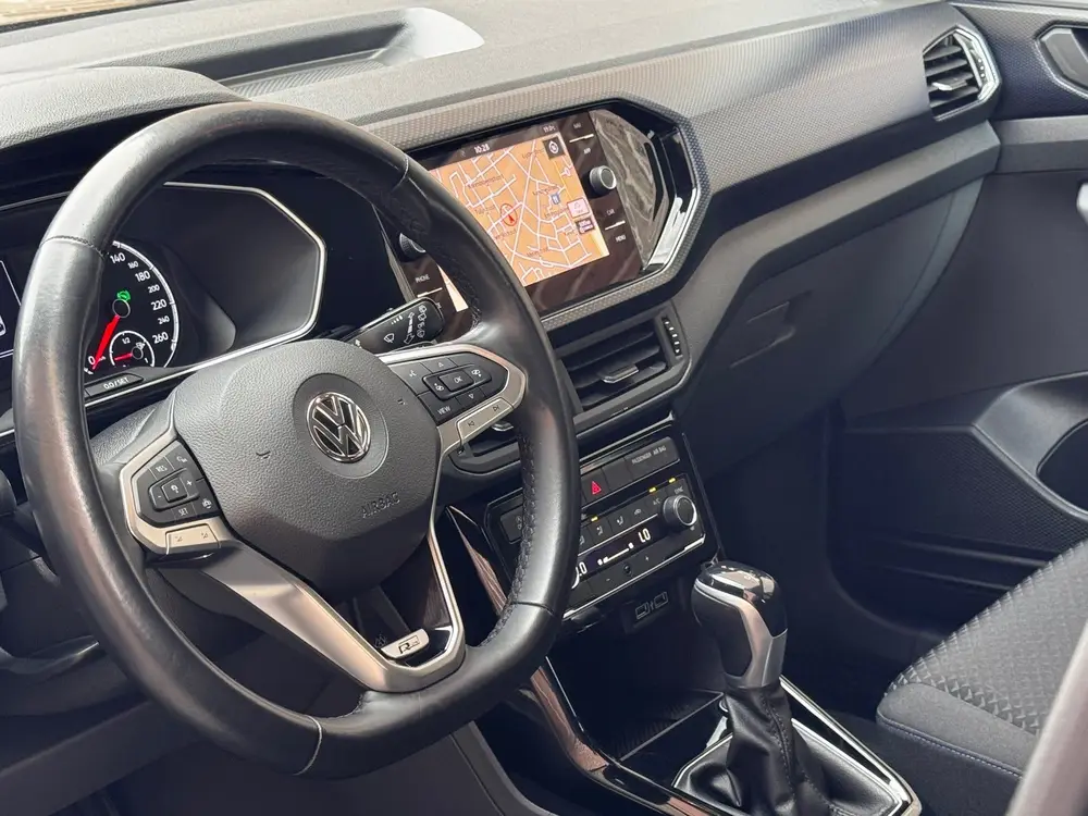 Volkswagen T-Cross 1.0 TSI R-Line DSG Navi Carplay Acc Led uit 2020, foto 2