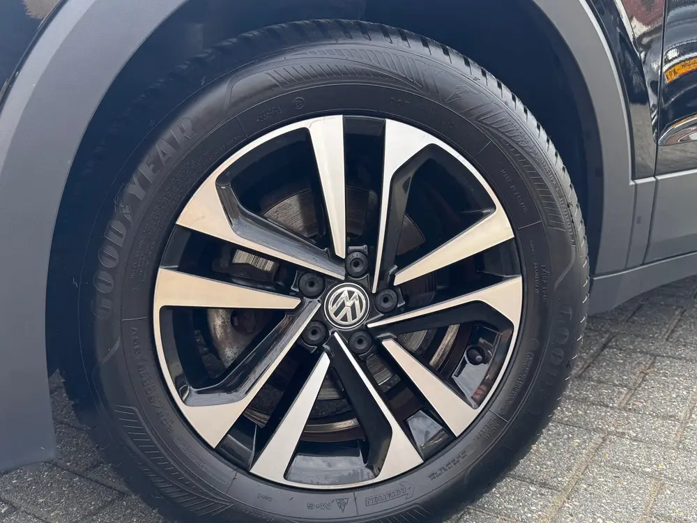 Volkswagen T-Cross 1.0 TSI R-Line DSG Navi Carplay Acc Led uit 2020, foto 9