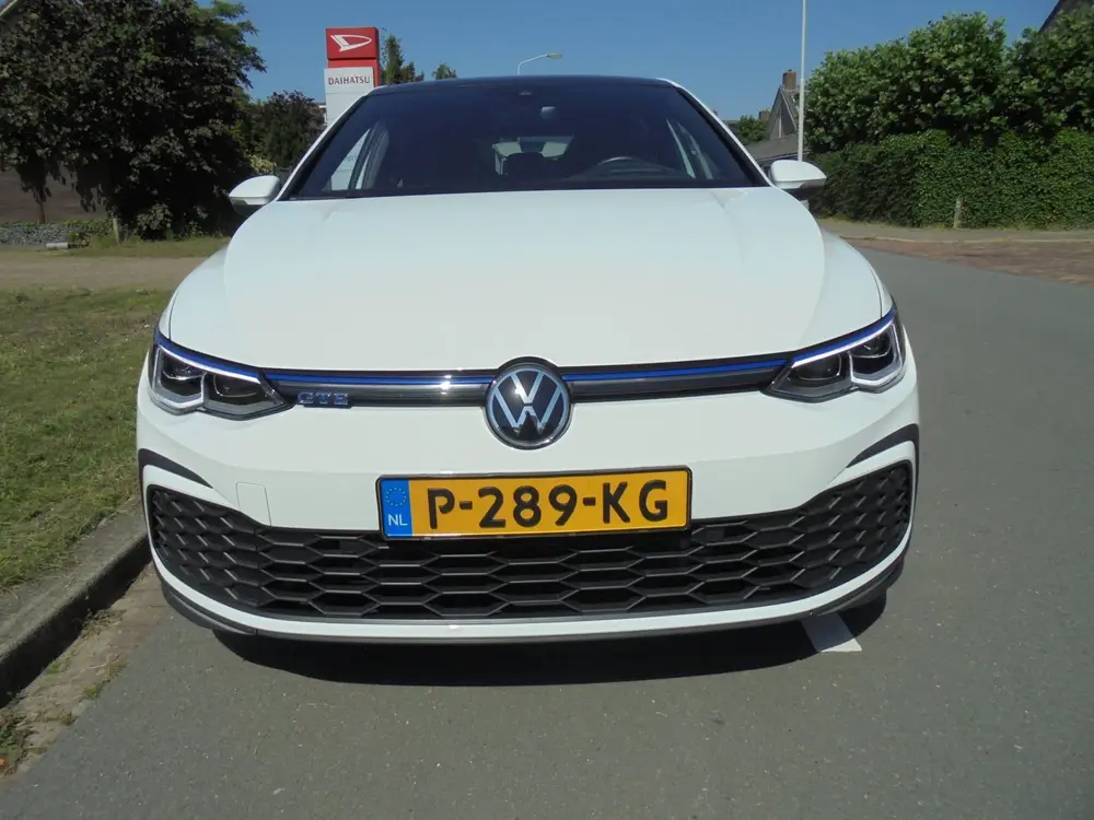Volkswagen Golf 1.4 eHybrid GTE Incl Bovag Garantie, Panodak uit 2021, foto 3
