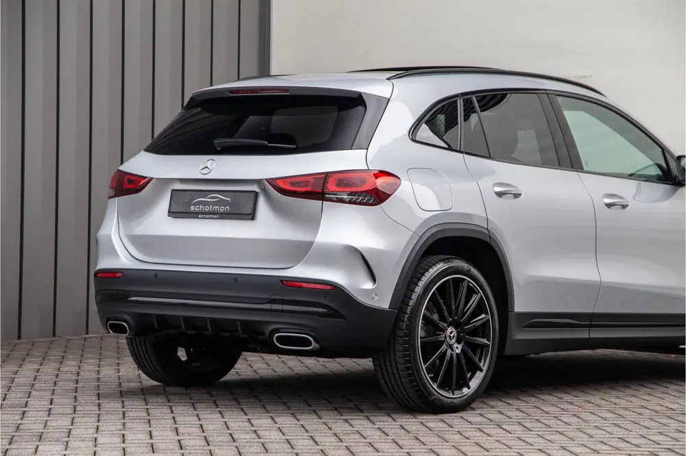 Mercedes-Benz GLA GLA 250 e AMG Line uit 2022, foto 20