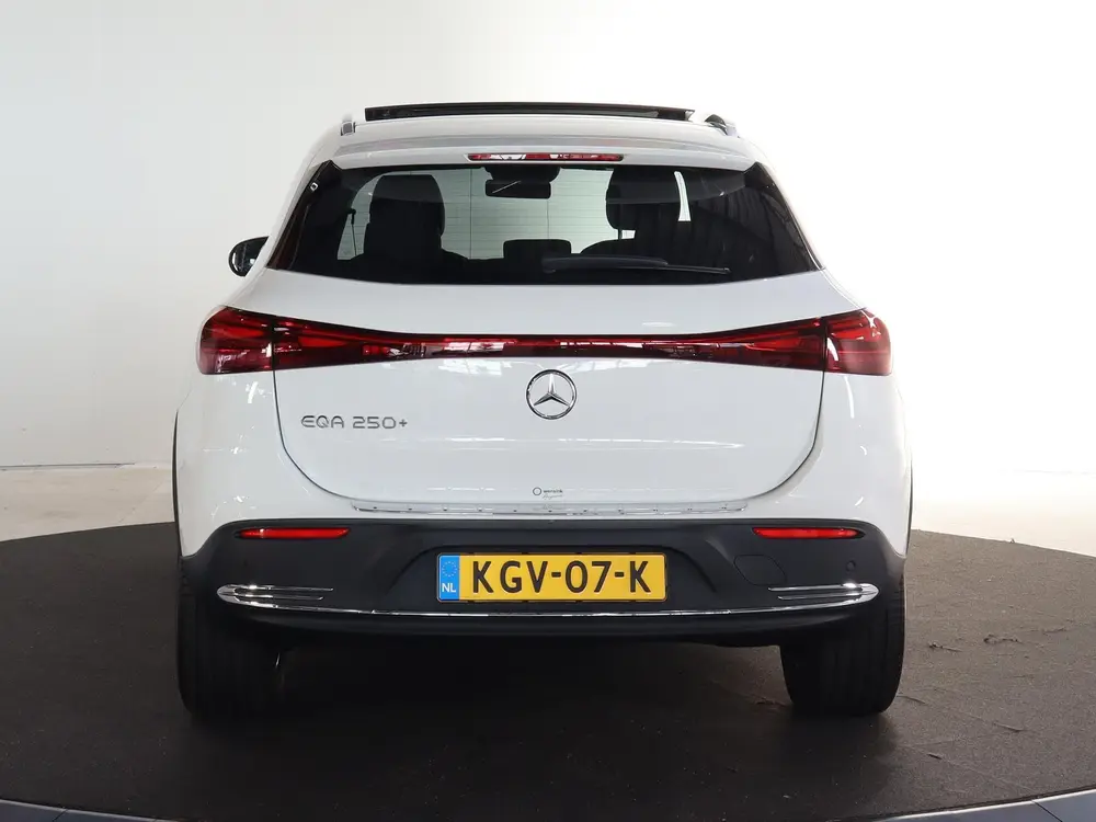 Mercedes-Benz EQA 250+ Business Solution Luxury 71 kWh uit 2026, foto 4