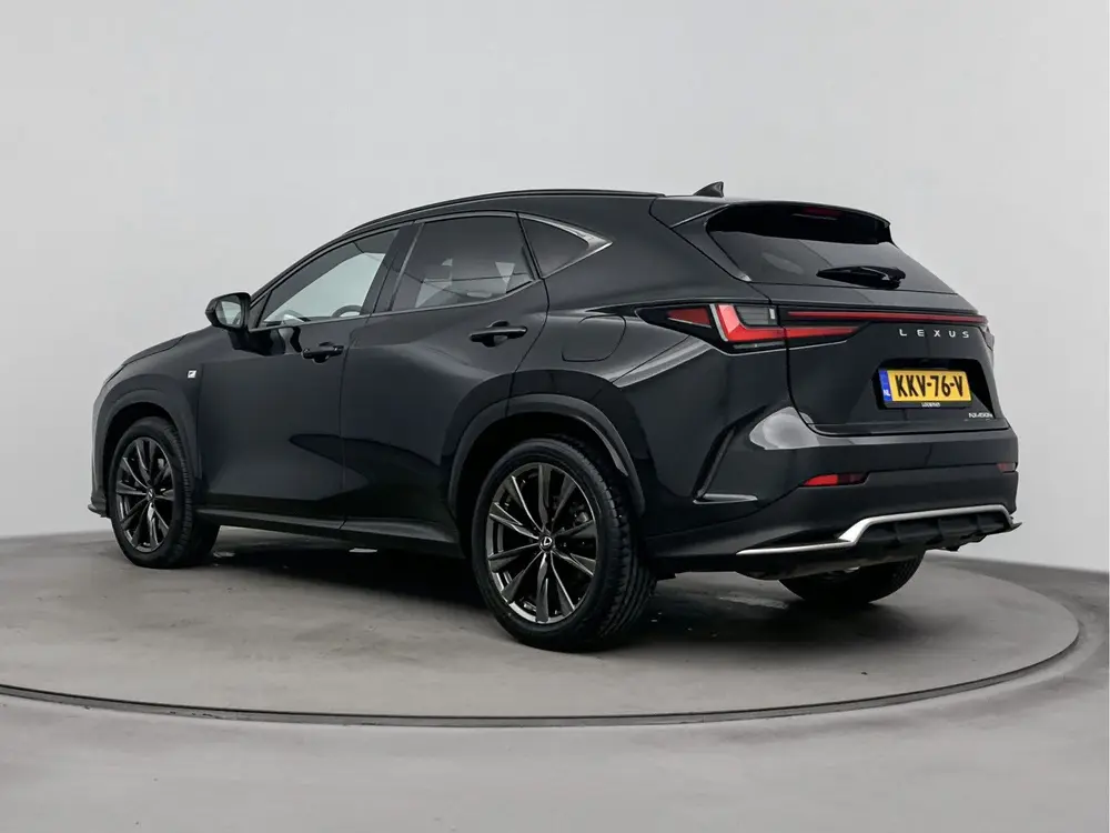 Lexus NX 450h+ AWD F-Sport Line uit 2022, foto 14
