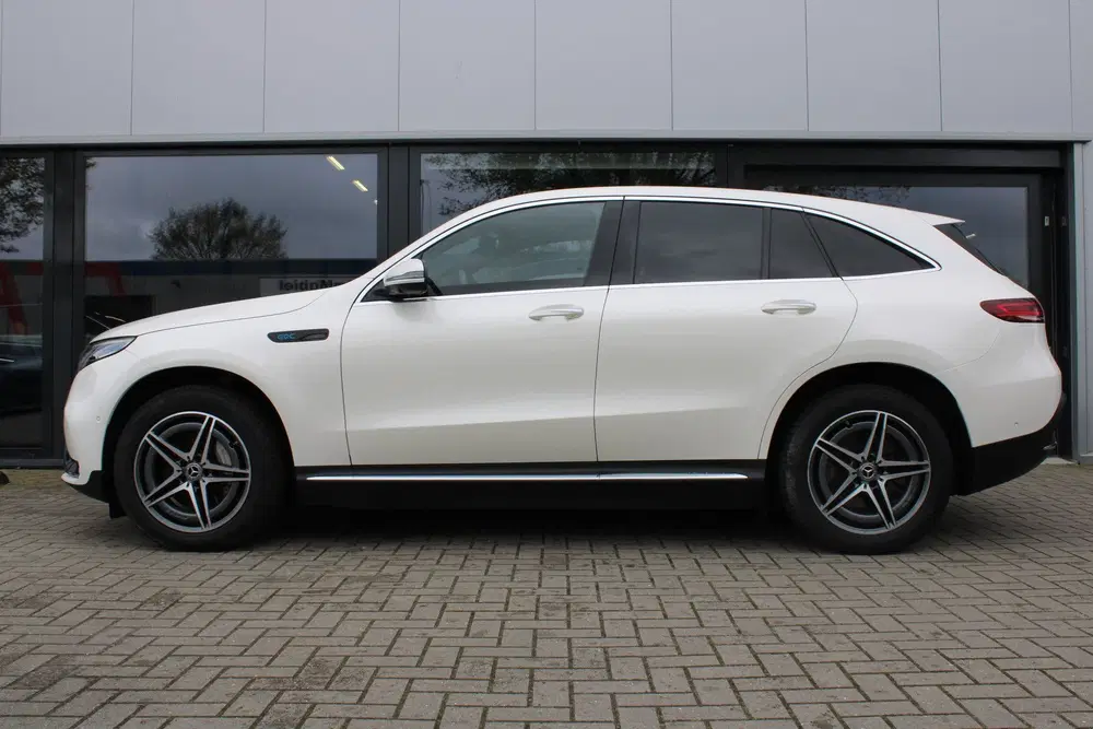Mercedes-Benz EQC 400 4MATIC AMG Line Premium SOH 95 uit 2020, foto 6