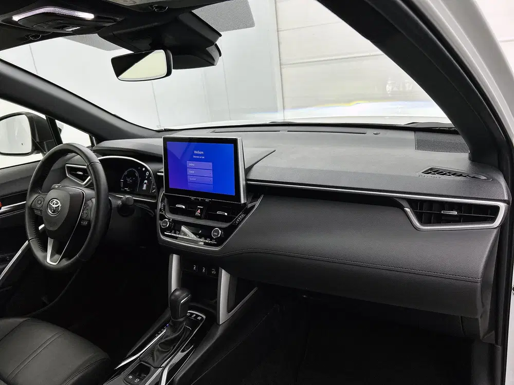 Toyota Corolla Cross 2.0 High Power Hybrid First Edition uit 2022, foto 6