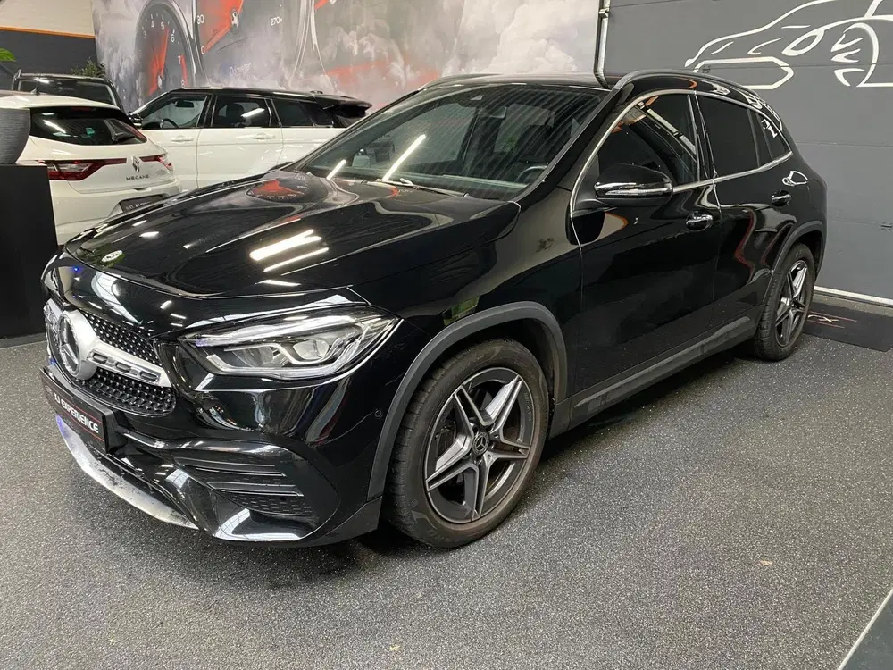 Mercedes-Benz GLA 200 AMG Line NAVI 163 PK WIDESCREEN uit 2022
