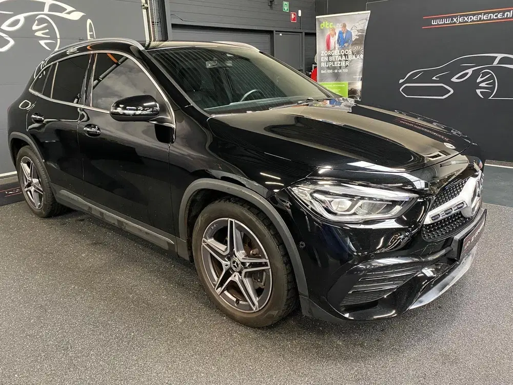 Mercedes-Benz GLA 200 AMG Line NAVI 163 PK WIDESCREEN uit 2022, foto 3